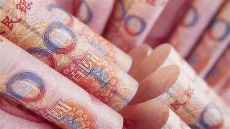 特大惊喜太离谱了，4月中国贸易顺差增长30%达到有史以来最高水平