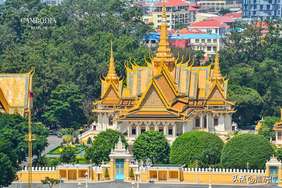 五星级的金边圣卡酒店,眺望洞里萨湖按摩SPA泳池设施俱全