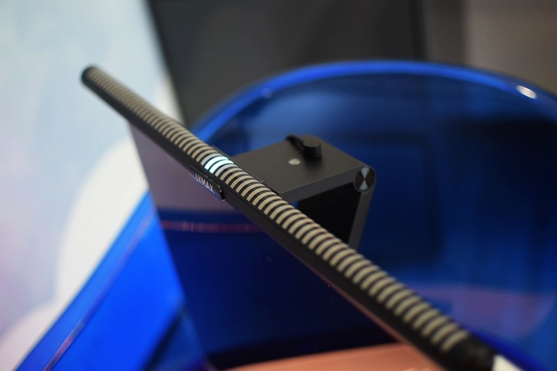 不用再担心看电脑伤眼睛了,LYMAX徕美视防蓝光拾音屏幕灯