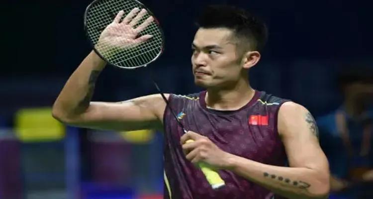 羽毛球单打比赛规则文案,羽毛球单打发球规则