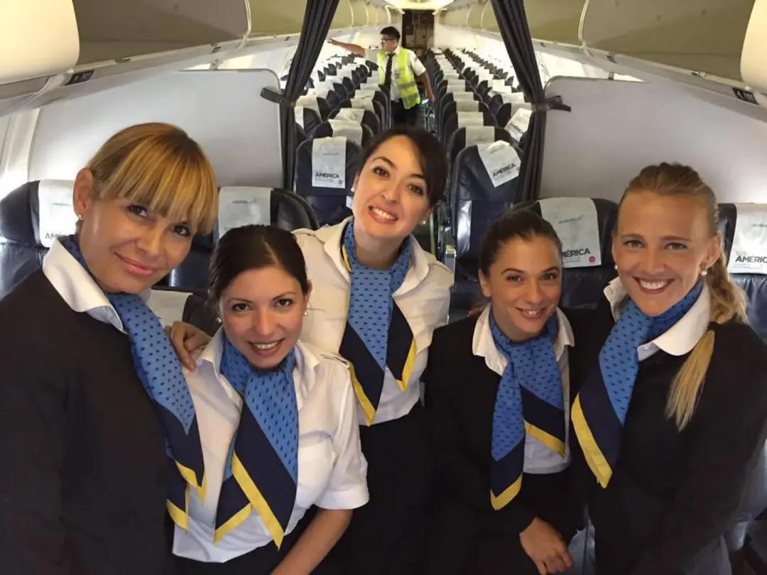 为阻止前男友和新欢旅行，外国空姐谎称机上有*弹炸**？或被判6年！