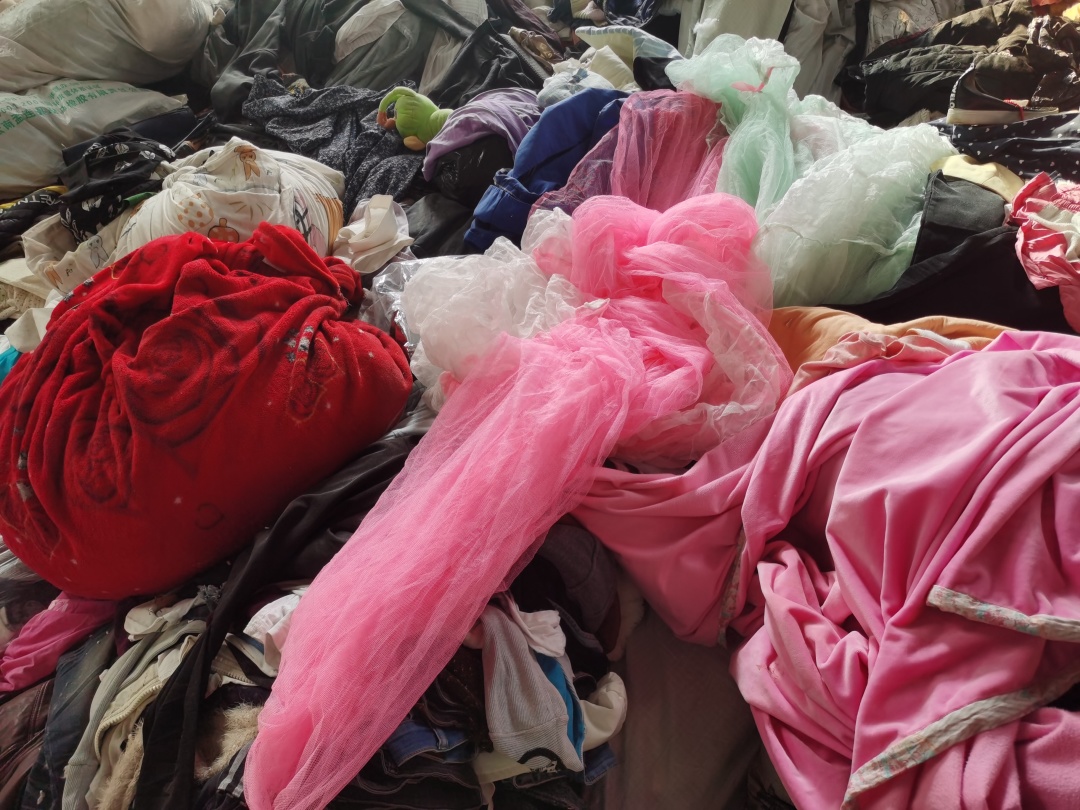 旧衣服回收后有什么用途,旧衣服回收后的用途上海
