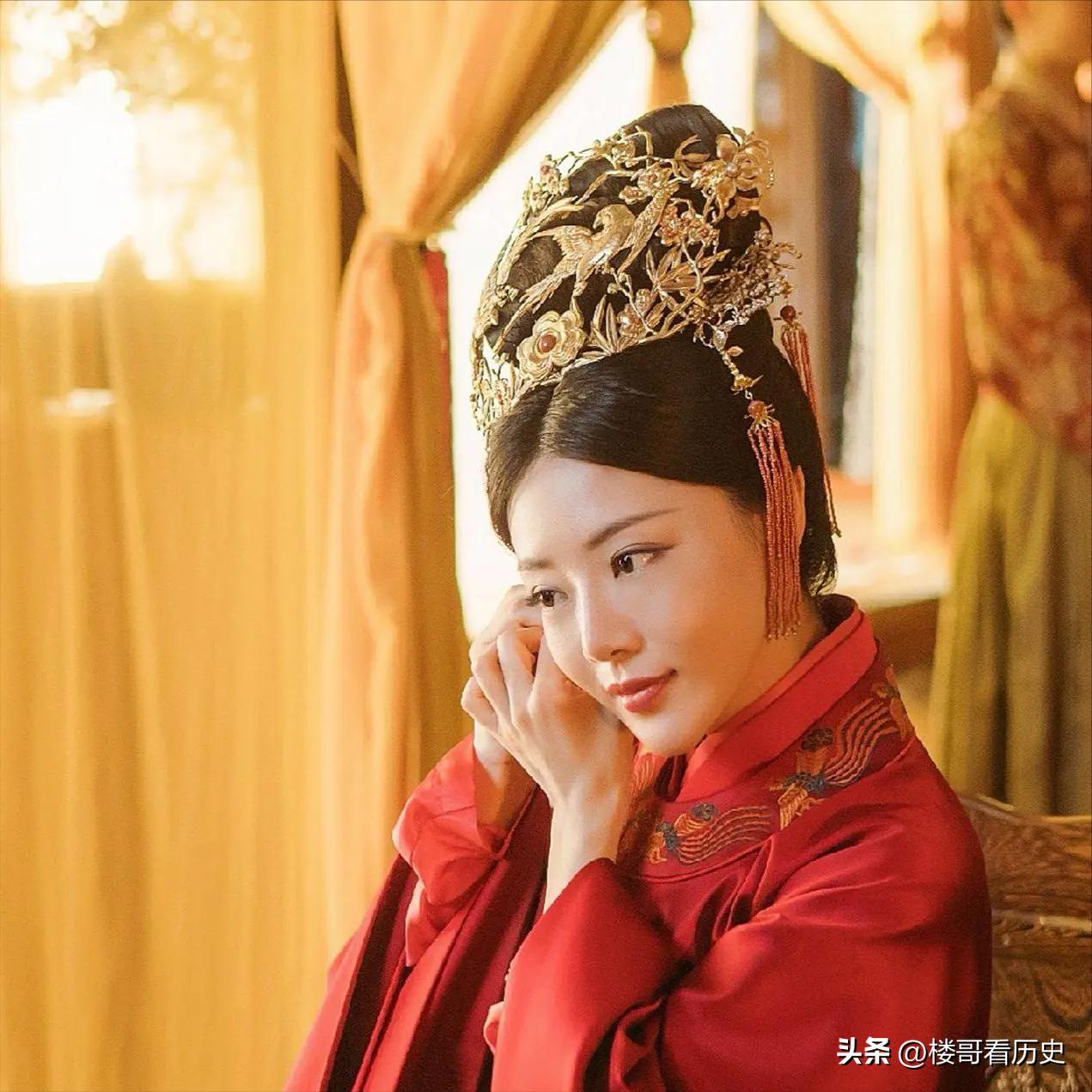 恭让章皇后胡氏：明朝第一位主动退位的皇后，背后究竟有何隐情？