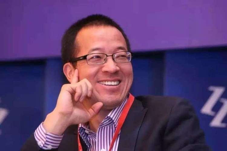 董宇辉评价清北,董宇辉知识储备能必过清北么