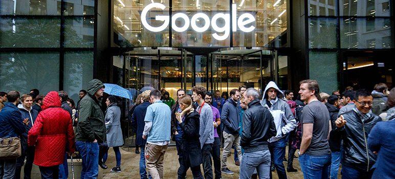 库克穿杰尼亚逛北京三里屯,库克穿杰尼亚鞋