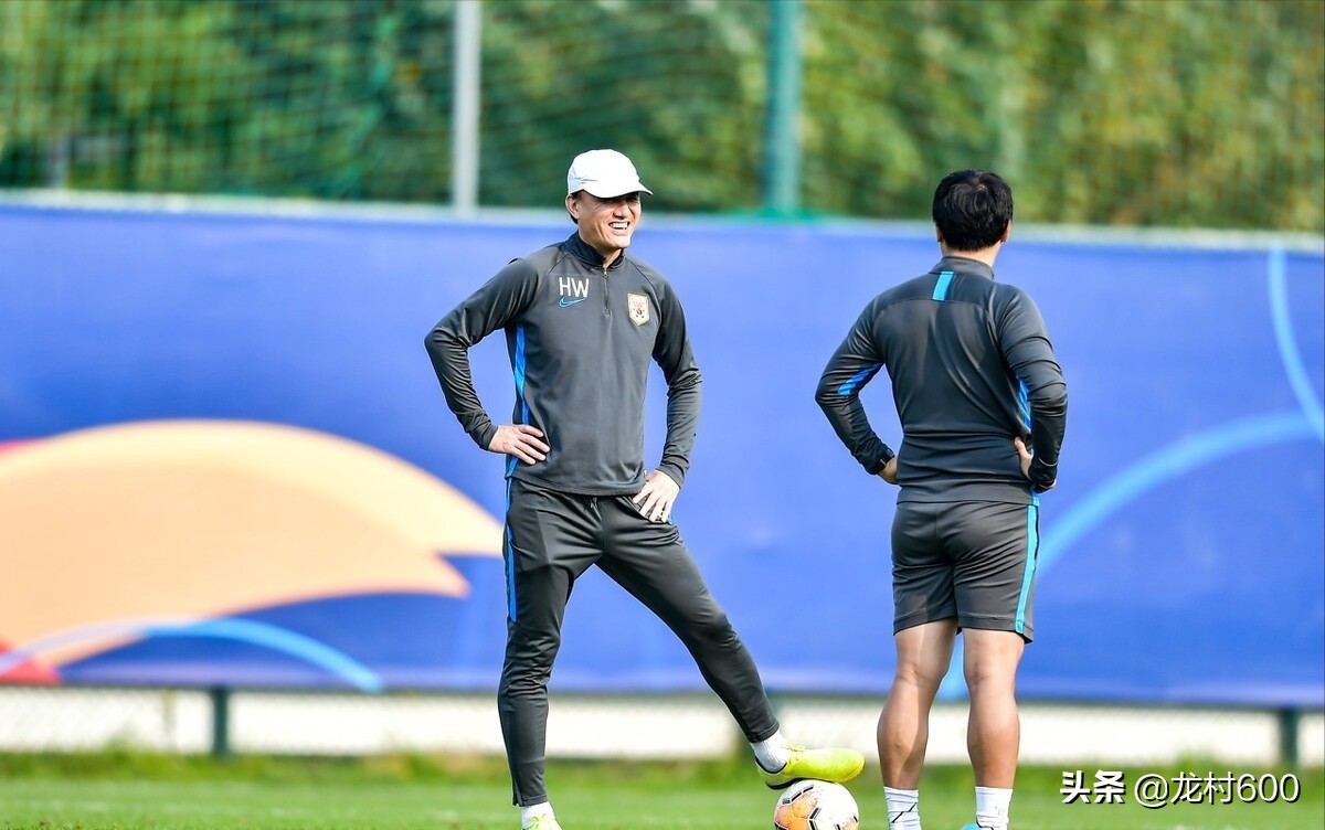 周挺重返国安赛场,老将周挺复出