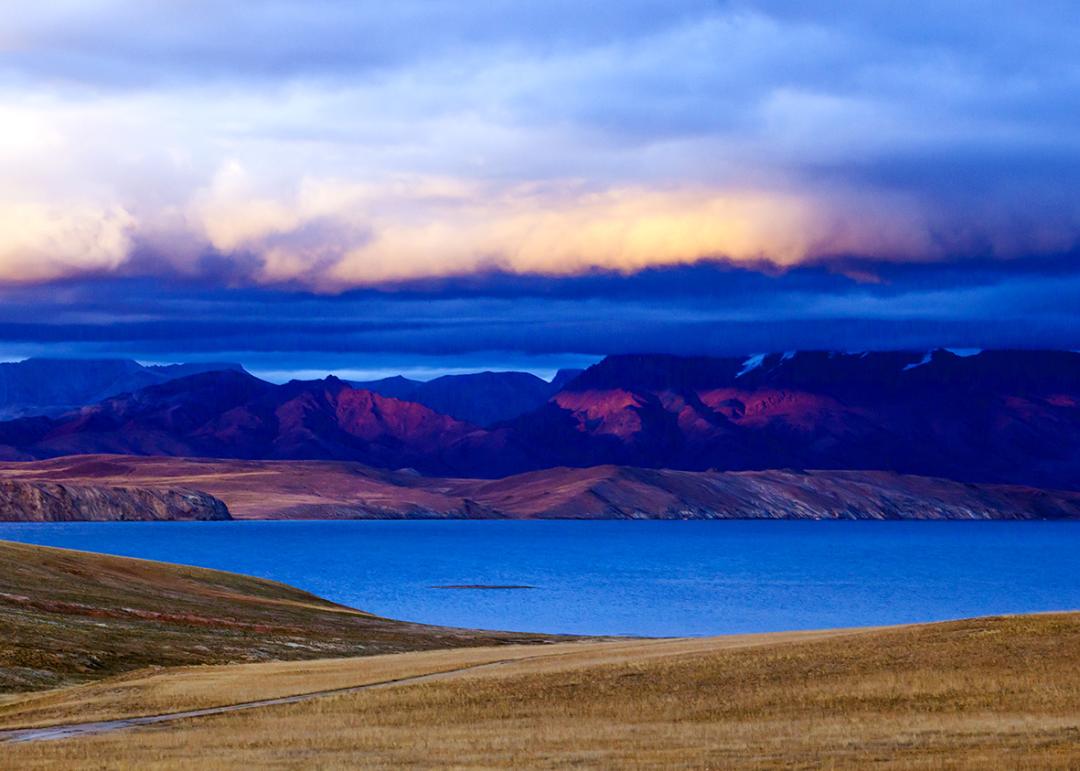 中国最受欢迎十大自驾路线,自驾阿里最好走的路线