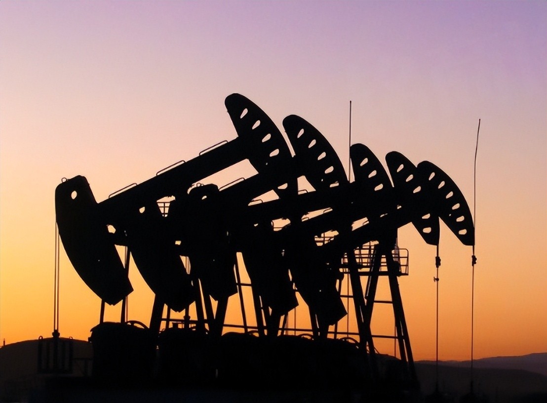 美国伊朗进口石油价格,沙特和伊朗石油哪个好