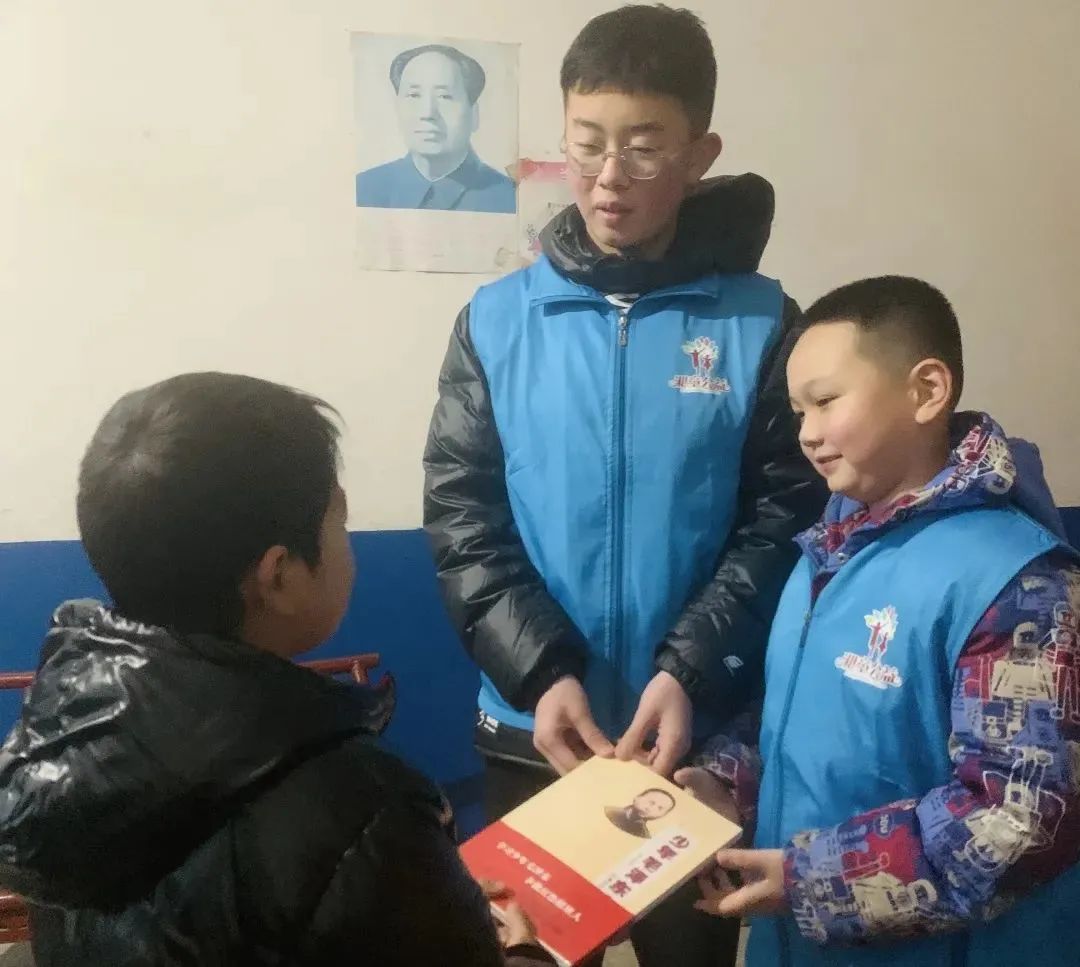 节前送温暖共迎幸福年,节前送温暖