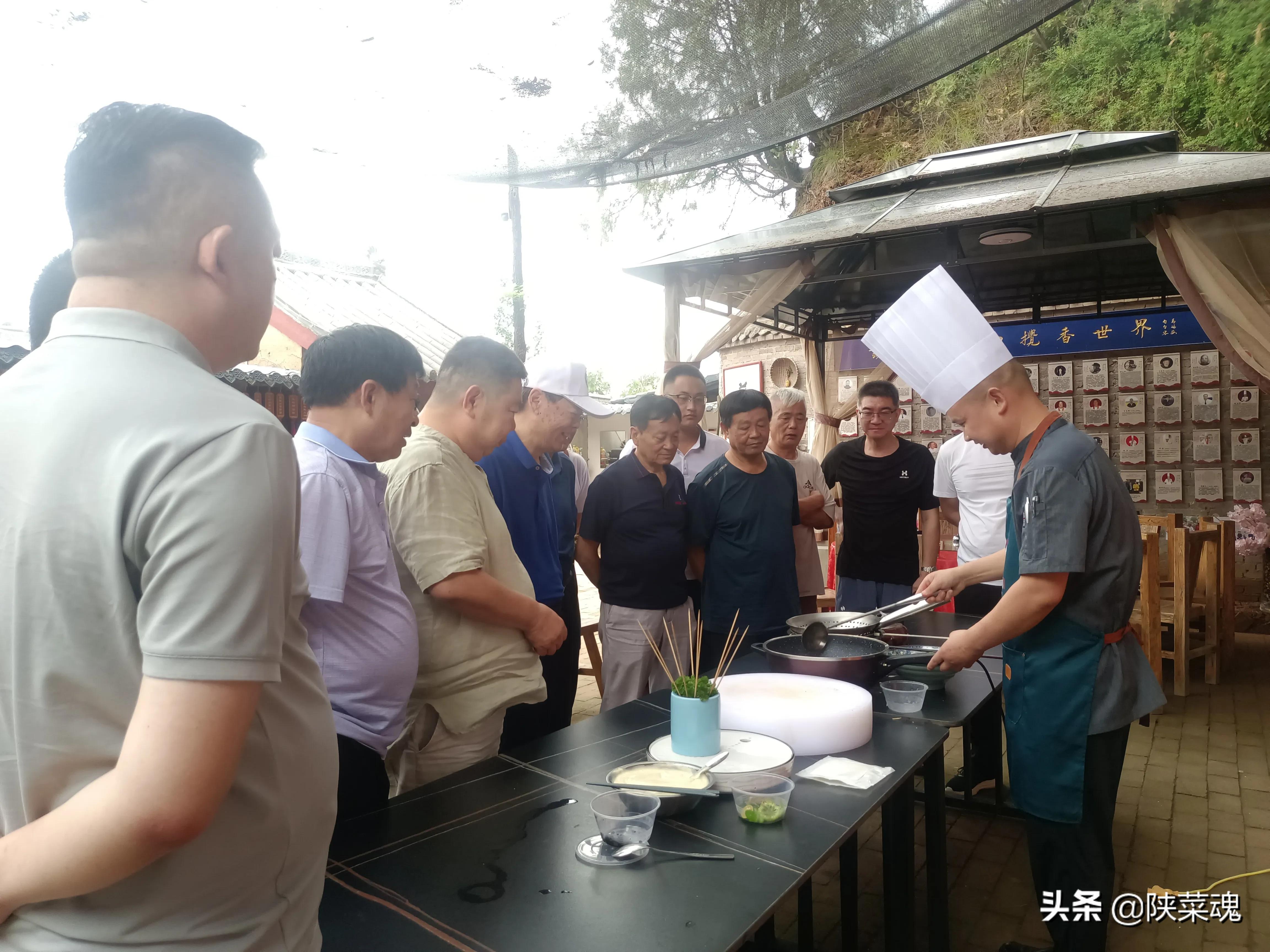 濂嬭繘鏂板緛绋嬪枩杩庝簩鍗佸ぇ,鍠滆繋浜屽崄骞村杩涙柊寰佺▼