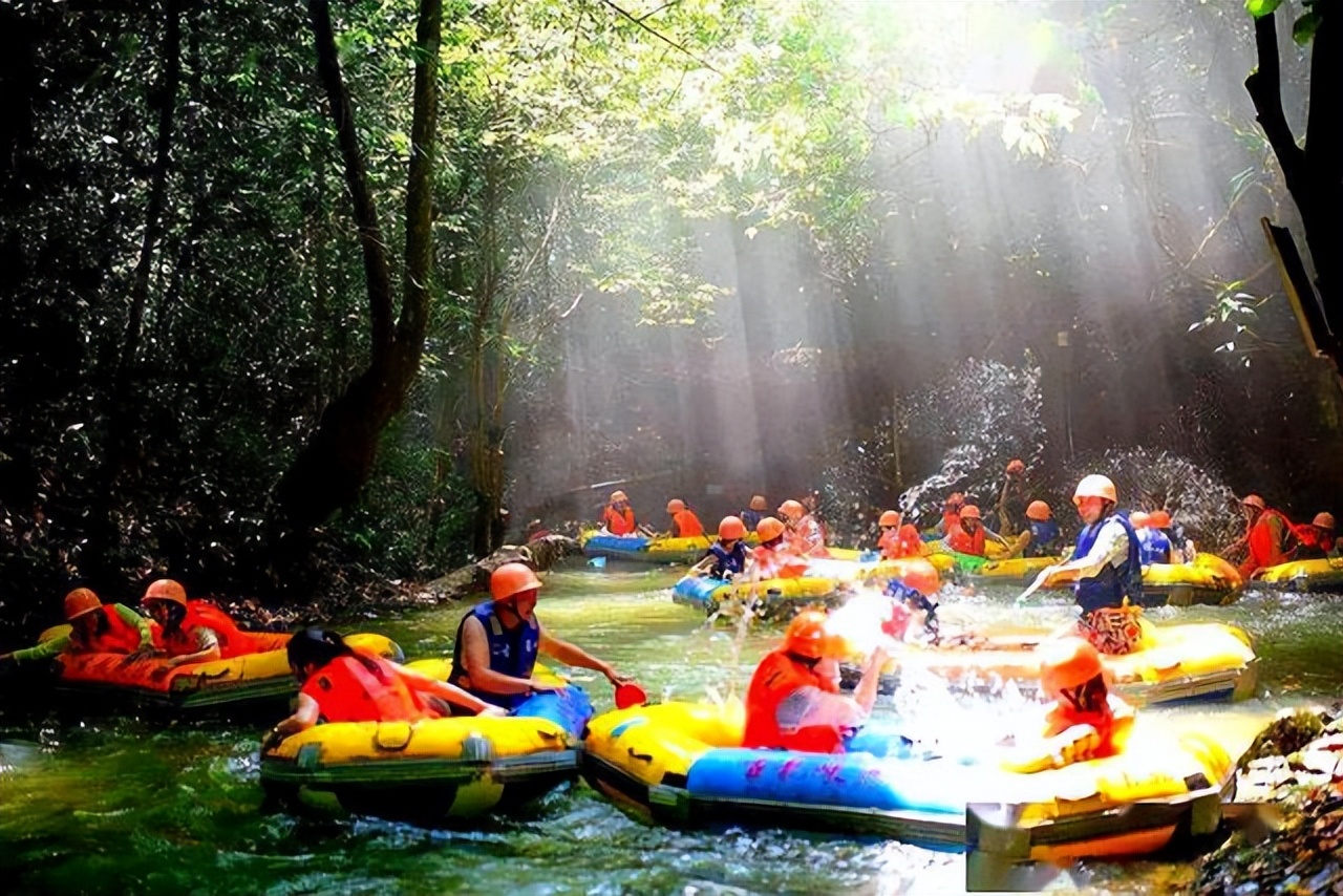 清远玄真古洞漂流最大落差,广东清远漂流惊险吗