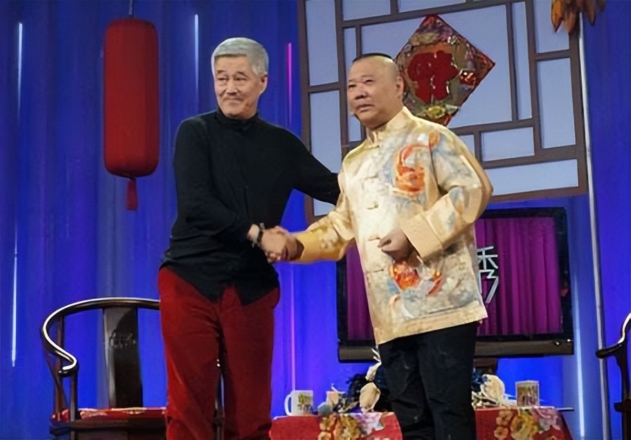 赵本山和郭德纲是怎样发家致富的,赵本山与郭德纲的差距