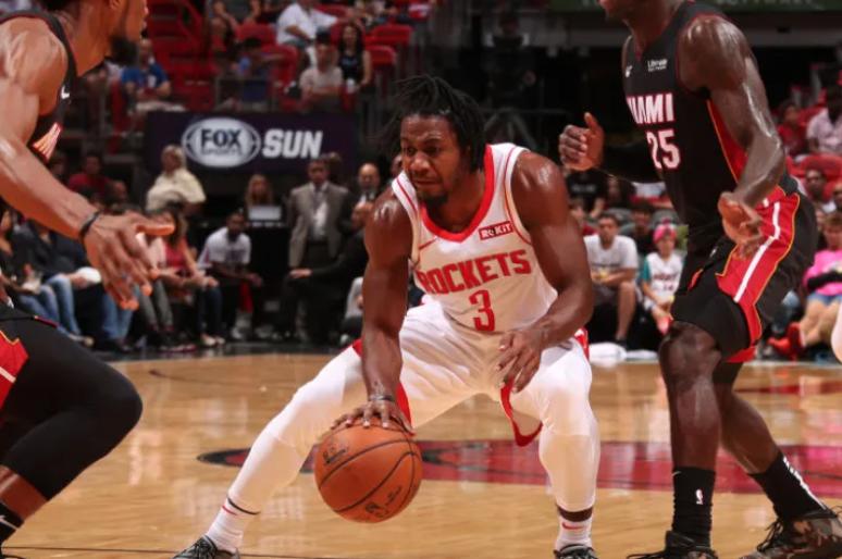 中国男篮41分16板5助攻,全场21次失误15中2男篮还有借口吗