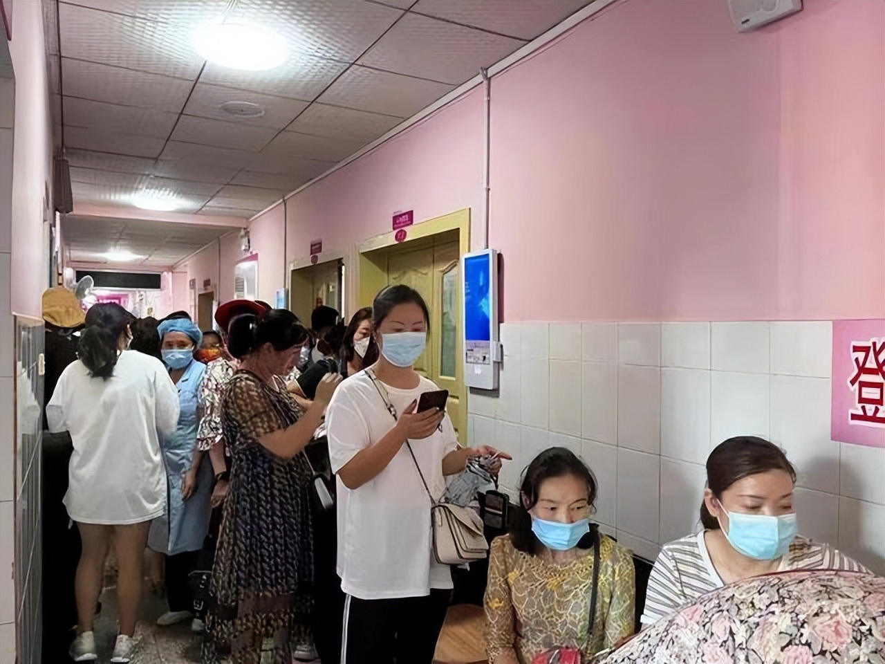 成都宫颈癌免费筛查在哪里,成都公立医院宫颈癌筛查