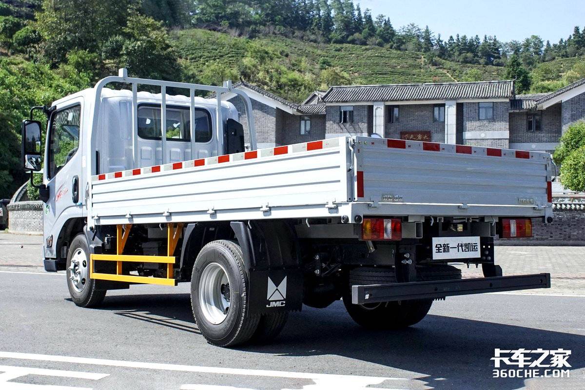 江铃凯运外观,江铃新凯运宽体内饰多宽