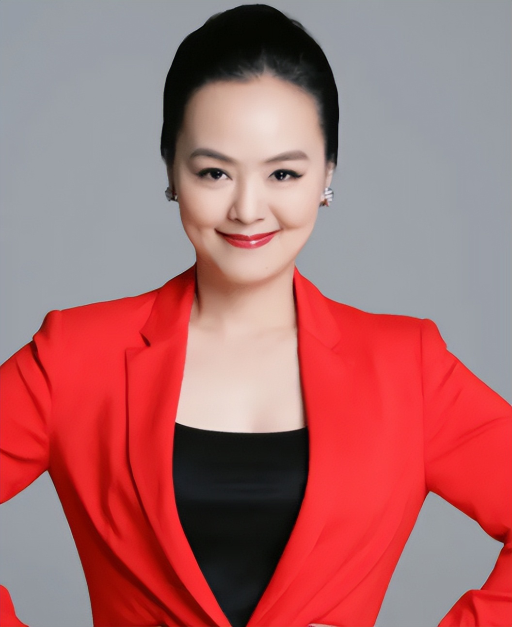 央视主持人孙小梅的个人简历,央视主播孙小梅简历