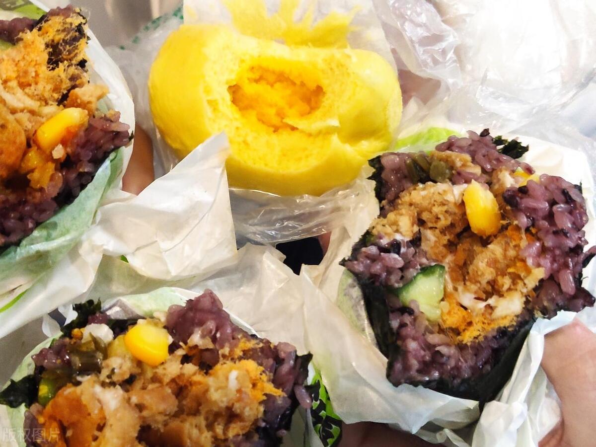 摆摊卖糯米饭团真能赚钱吗,糯米饭团卖3元1个有多少利润