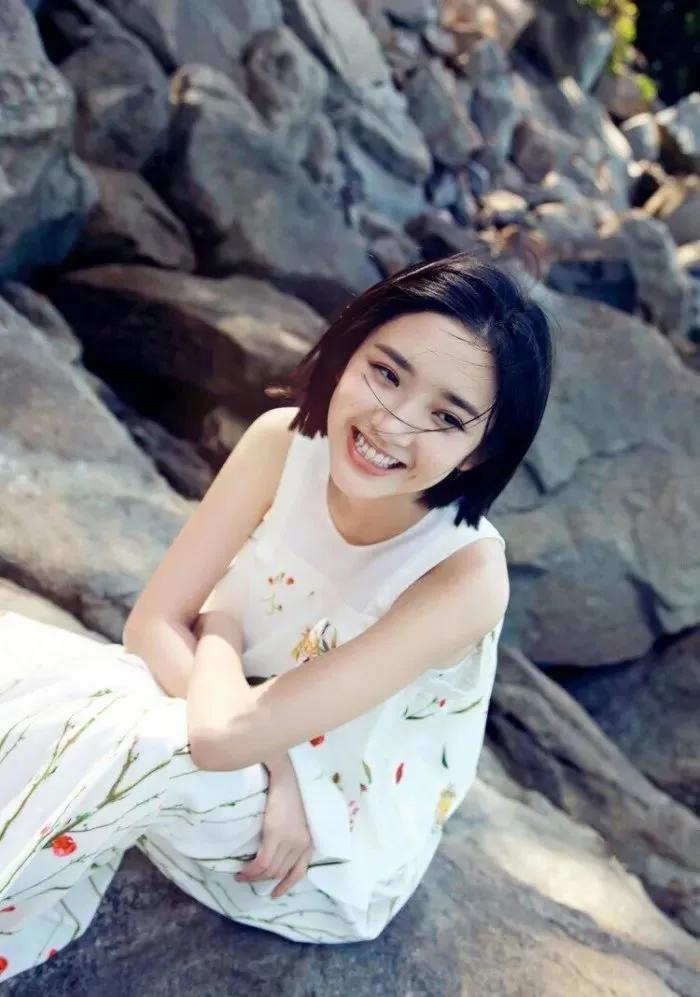 唐艺昕年轻时颜值,唐艺昕惊艳写真大图