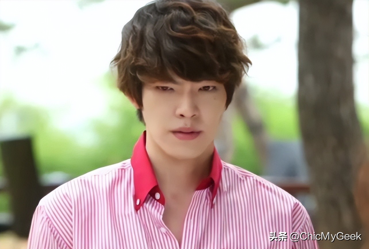 金宇彬年轻时的盛世容颜,金宇彬高冷