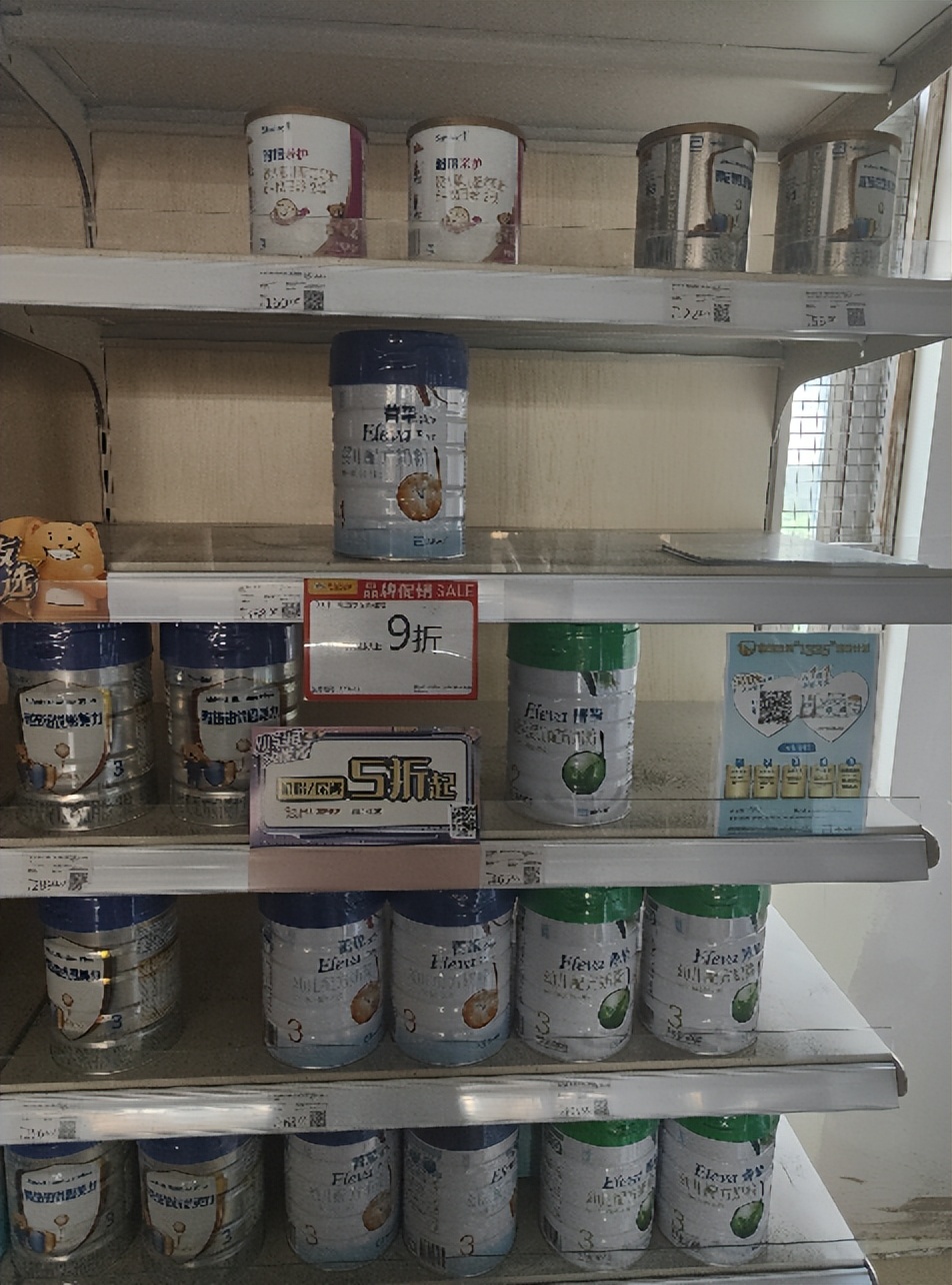 美国奶粉危机加剧,美国奶粉荒最新消息