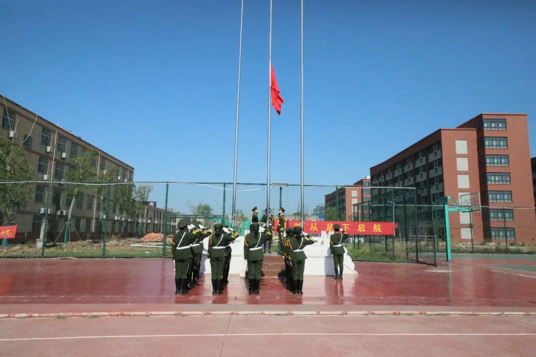 第二届校园足球赛拉开帷幕,阜南县第三届青少年校园足球联赛