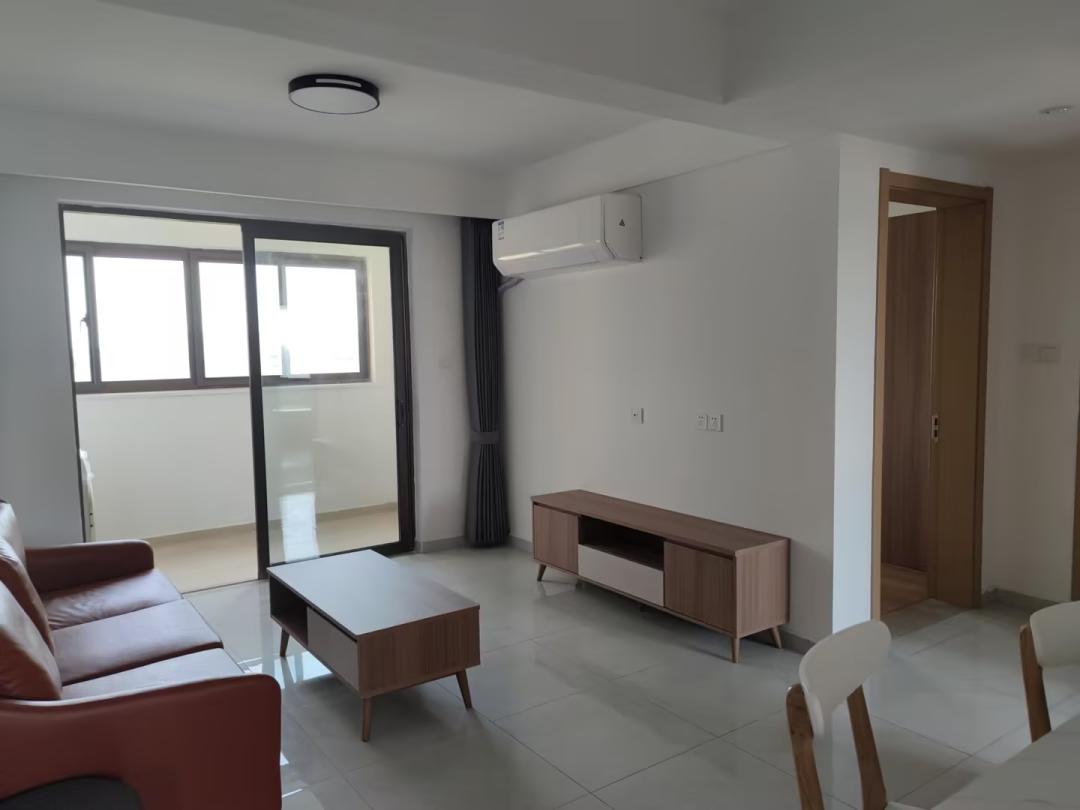 上周去看上海公租房，看完后悔了……