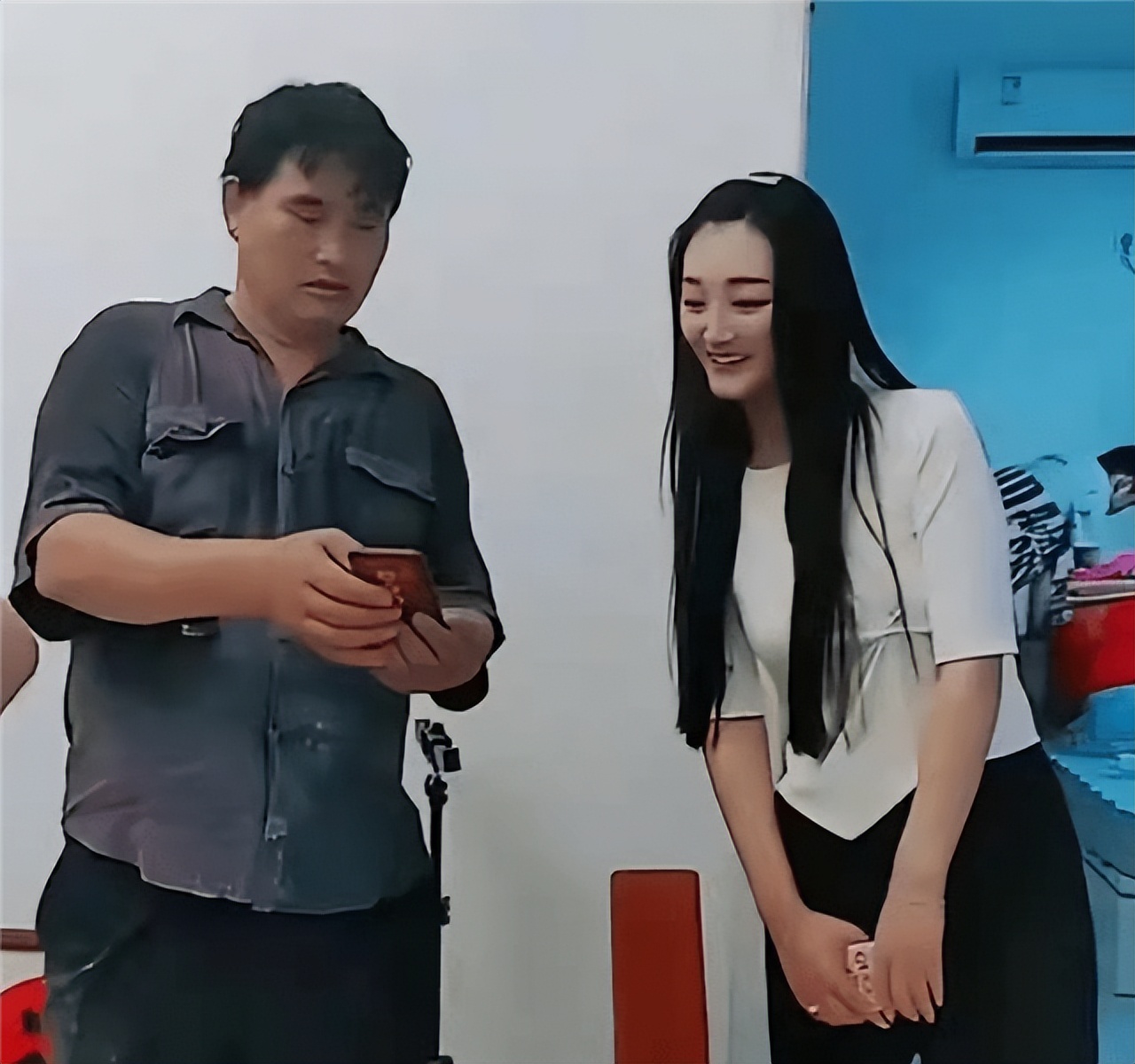 陈亚男被绑架细节曝光,大衣哥会起诉陈亚男吗