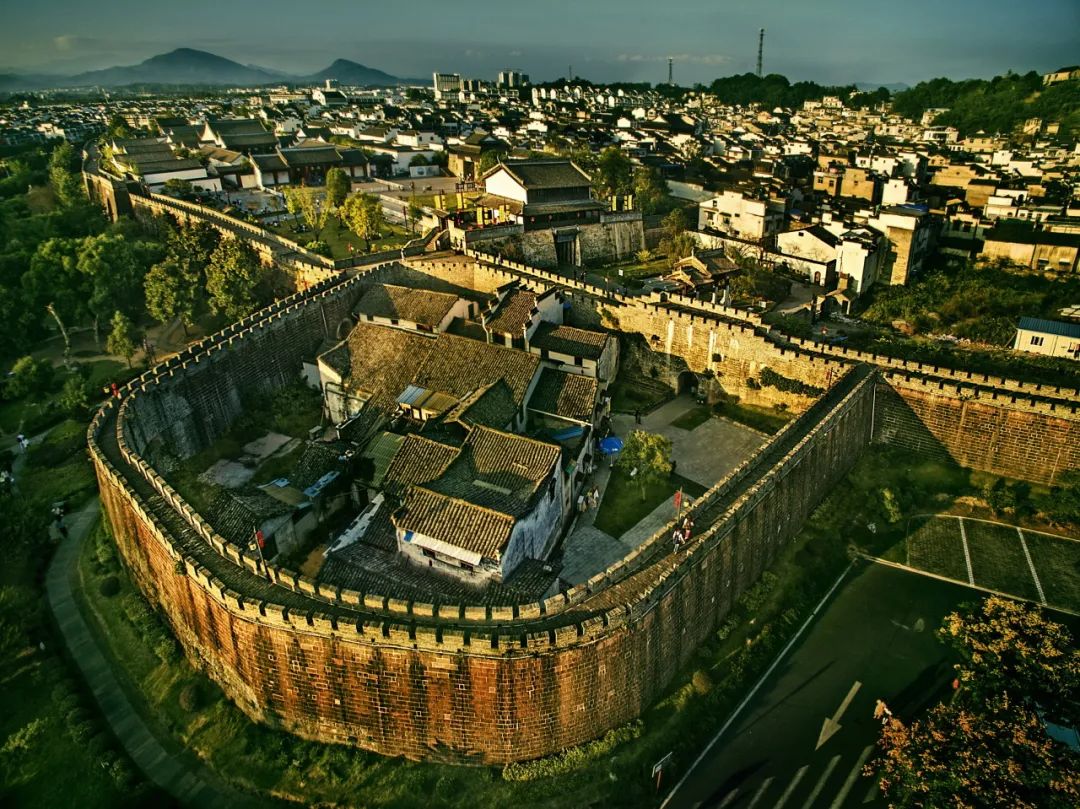 自驾去黄山路线攻略,夏季黄山自驾5条绝美路线攻略