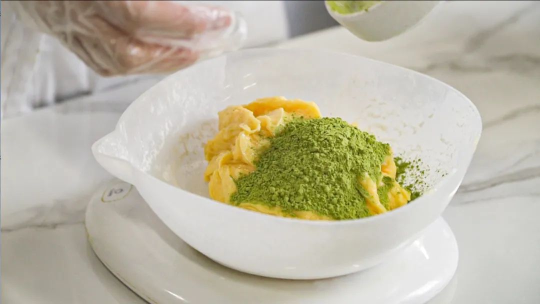 用料理机做蛋糕教程,好吃的磅蛋糕怎么做