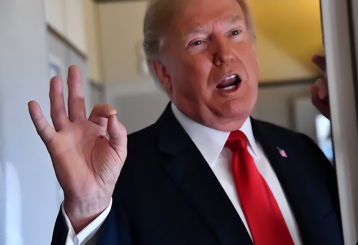 痣提前弄掉会导致黑色素瘤吗,痣和黑色素瘤哪个可以抠掉