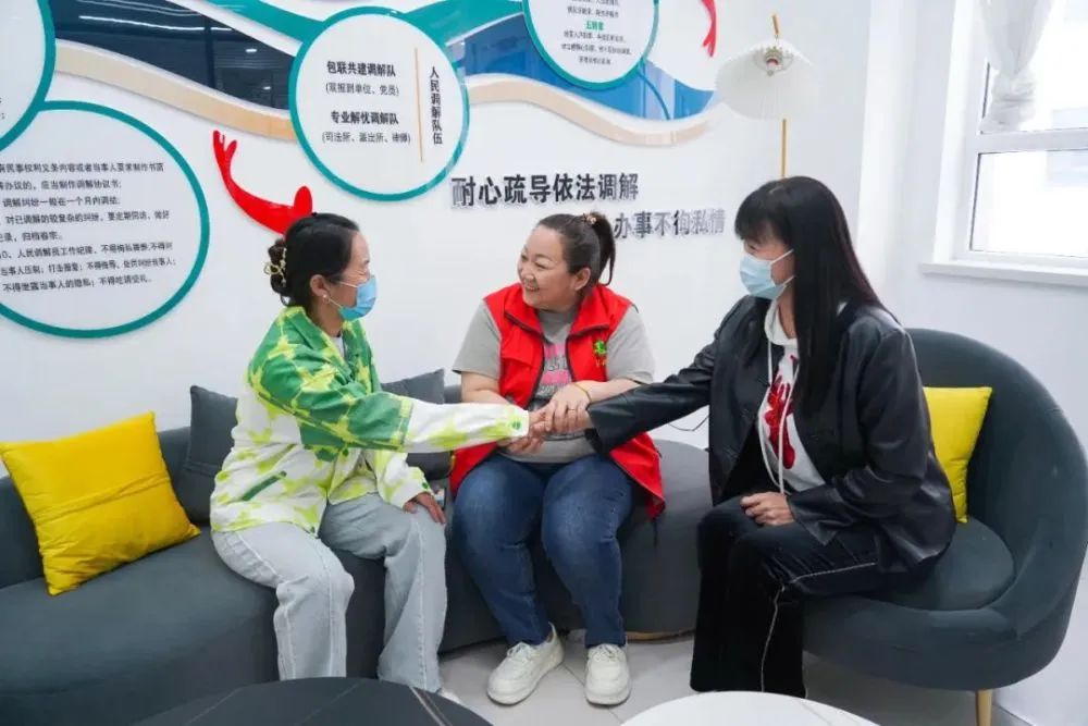 央媒网友热议,央媒密集关注点赞福建