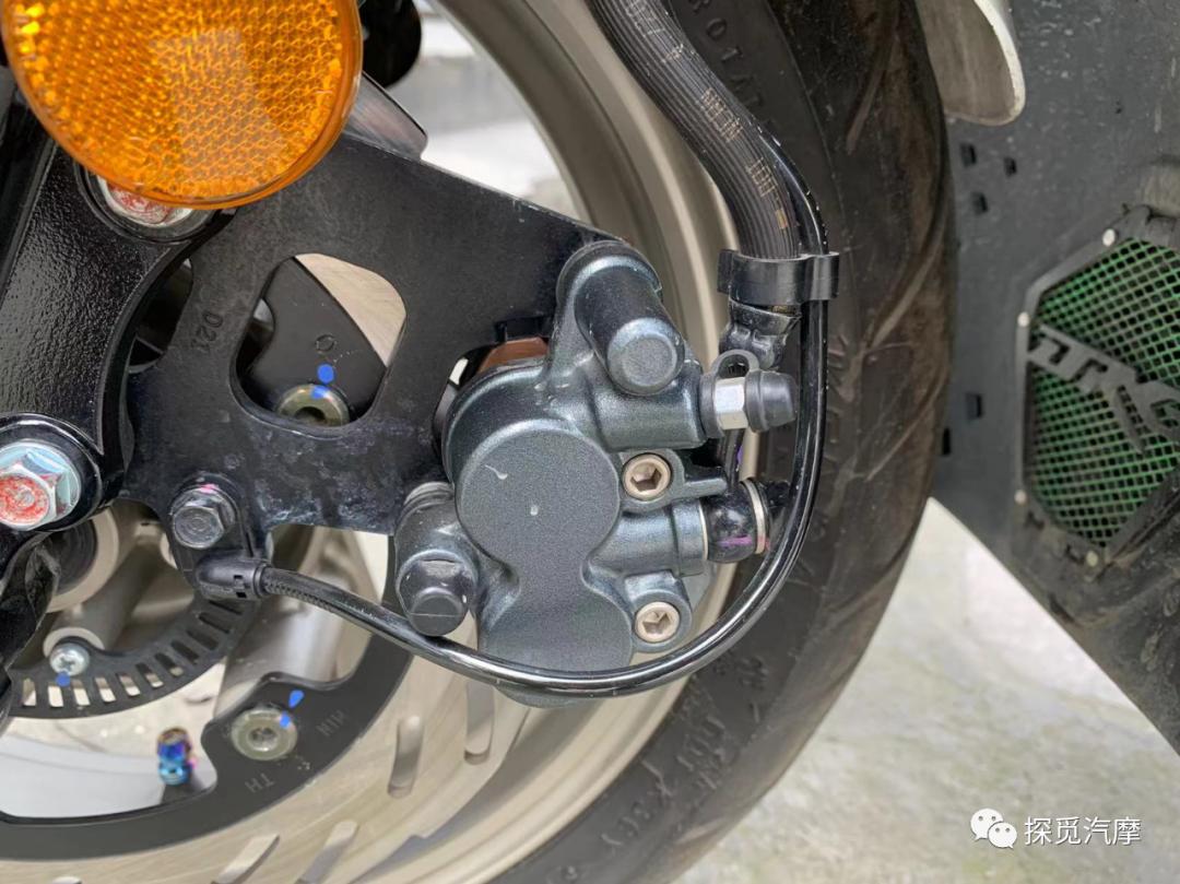 光阳krv180对比三阳drg158,雅马哈nvx155和三阳drg158