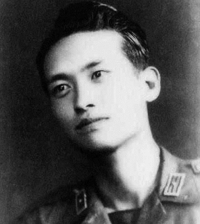 国军少校被俘后送去改造,大喊:告诉*长首**我是902,*云陈**亲自接见