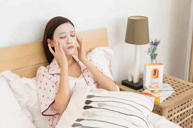 天气转凉要注意取暖,天气潮湿开窗通风的正确方法