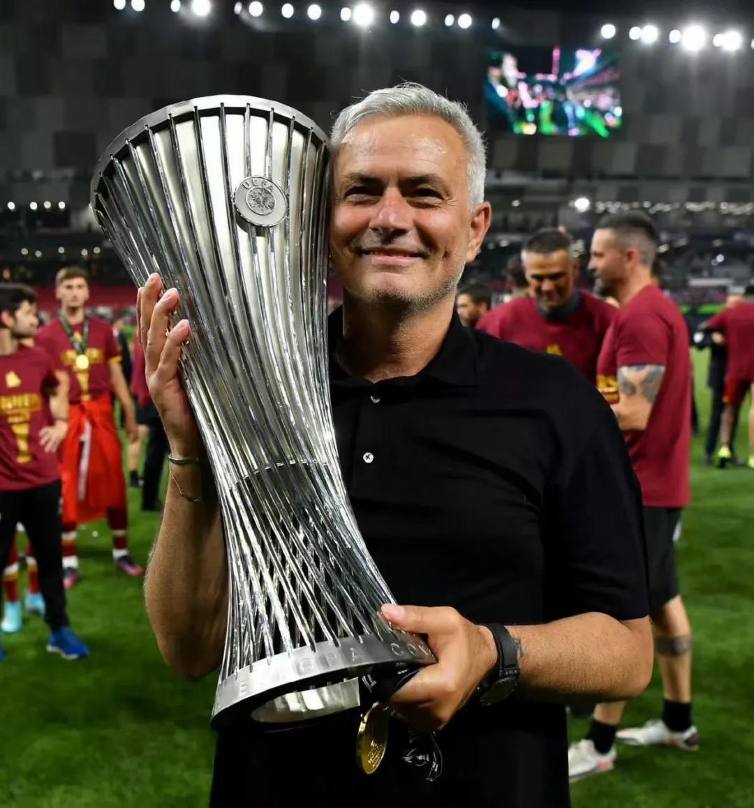 狂人穆里尼奥经历,狂人穆里尼奥6-6