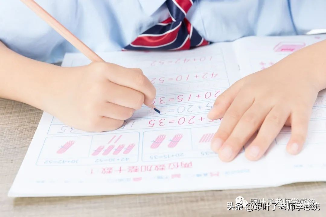 小孩写反字读写障碍,孩子总写反字记忆力差