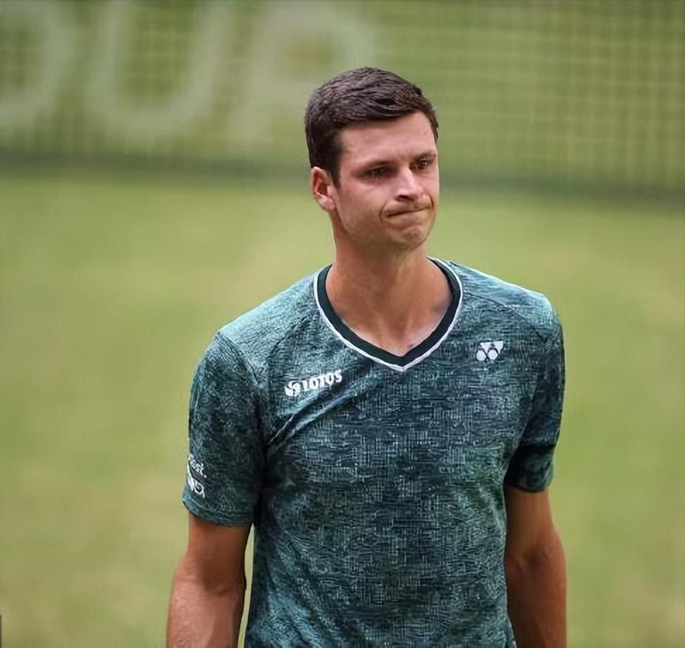 世界第一惨败+五连亚!梅总怒吼,教练愤然离场,胡大师夺得首冠