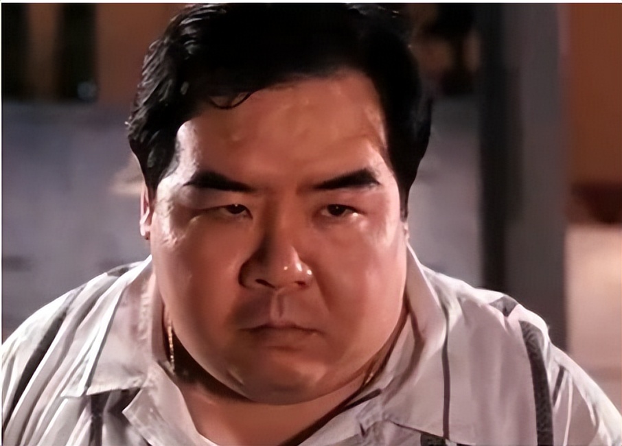 过气老戏骨窘况：农村走穴、直播捞金、情史混乱，晚节还值钱吗？