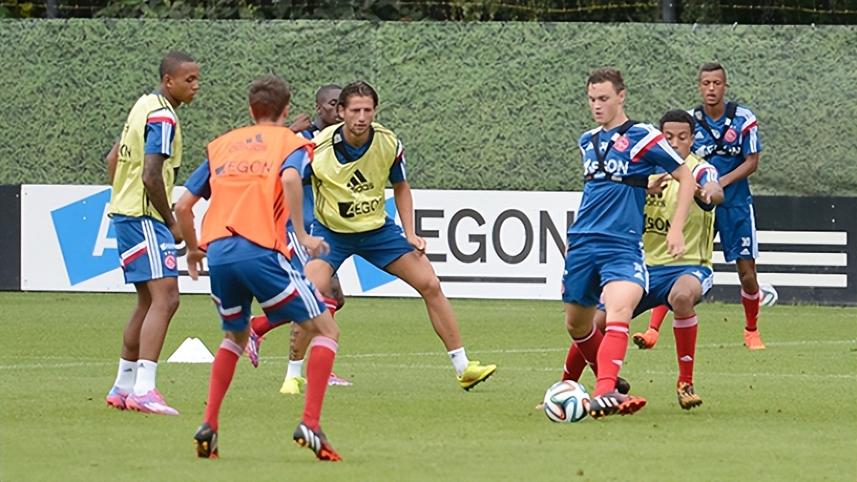 竞彩足球单关2串1今日推荐,竞彩足球世界杯今日推荐分析