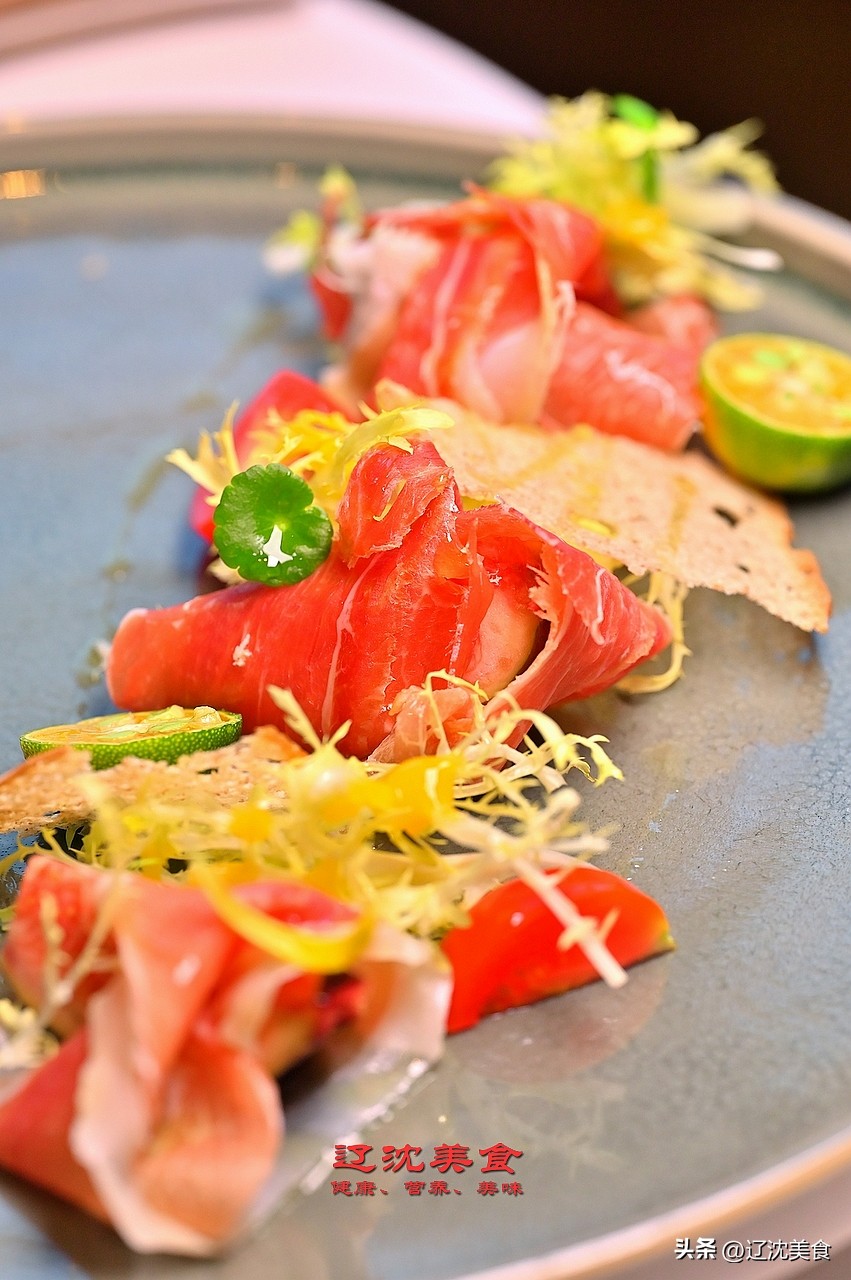 在沈阳最高的西餐庆生，没想到有海鲜饺子，和牛西冷不错