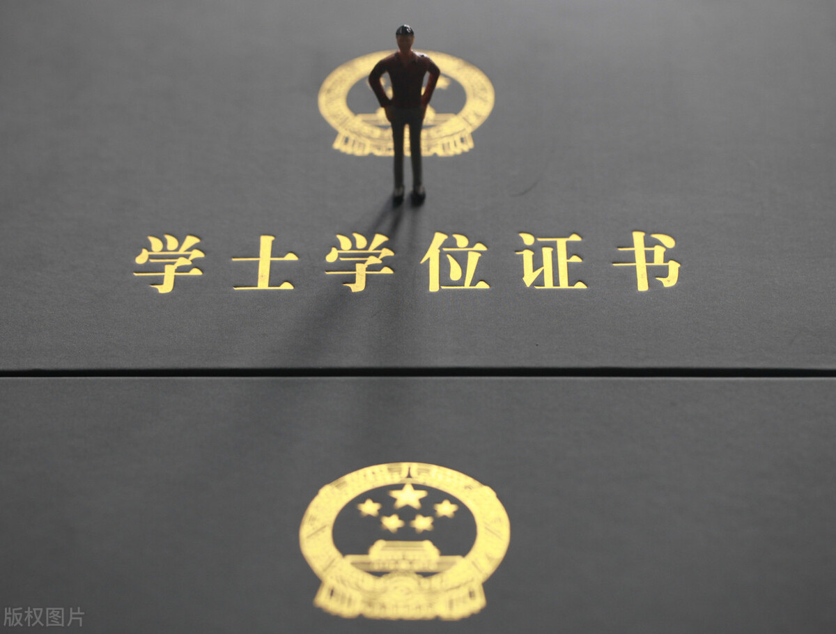 10月高校教师招聘,10月新疆教师招聘