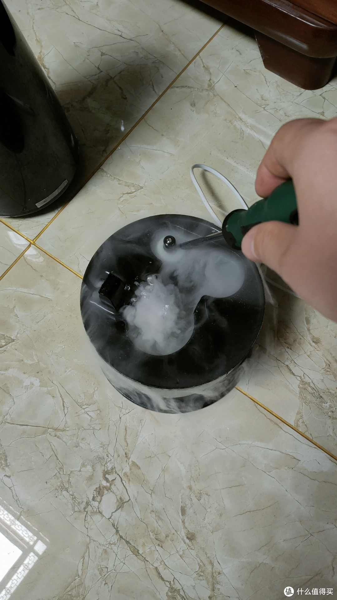 加湿器坏了风扇和震动器不动了,自己动手维修加湿器