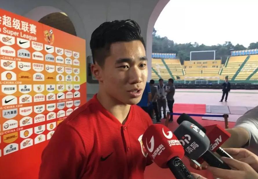 海港飞翼加盟J3球队屈才了？看了这日本“小球会”才明白是真香