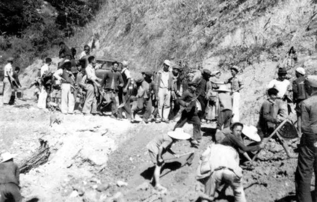 1944年真实拍摄的抗日战争纪录片,1944年抗战纪录片