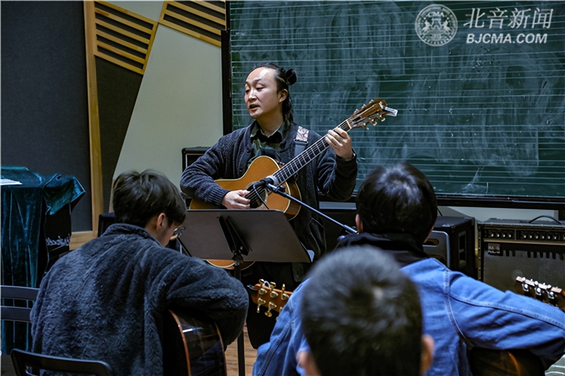 曾仕强讲座,曾仕强的讲座视频