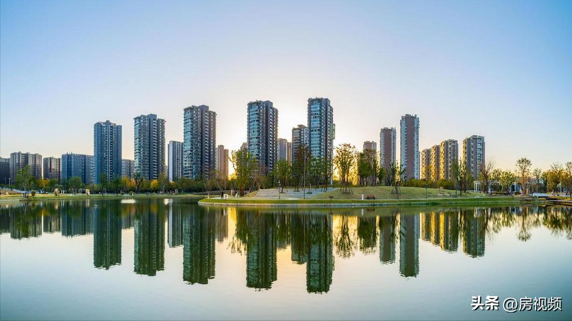 九层洋房买顶层的优势和弊端,买房子顶层34层有哪些弊端