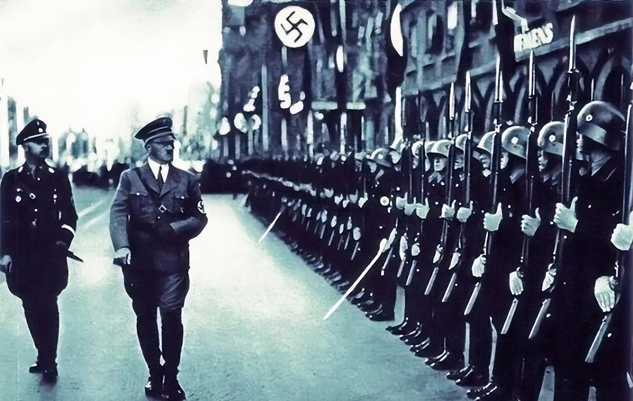 捷克曾有多辉煌？敢叫板希特勒，一枪没放惨遭瓦解