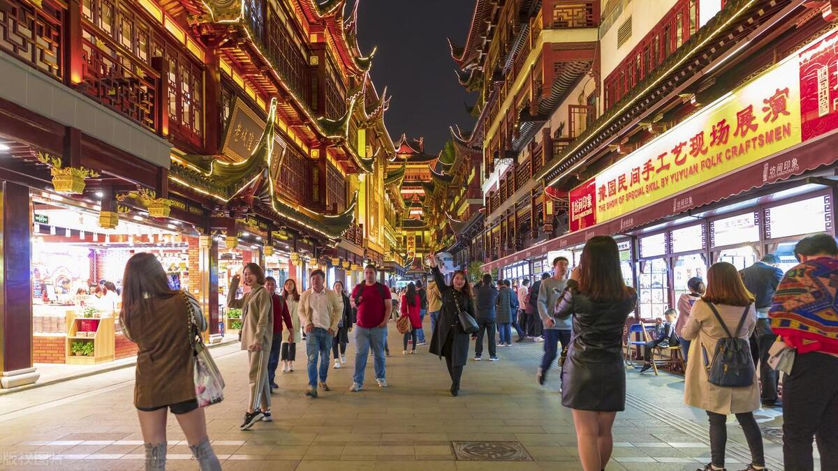 低价旅游购物团靠谱吗,低价旅游团不用购物靠什么赚钱