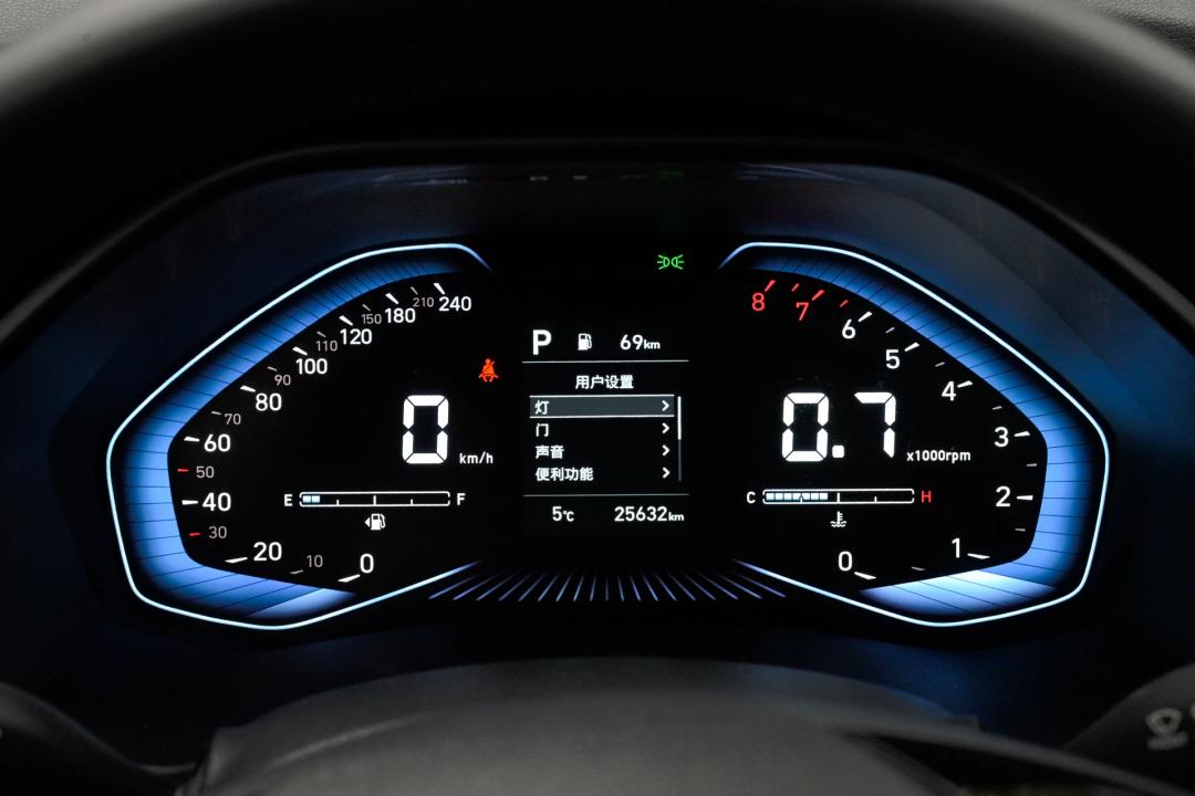 口碑最好小型suv现代ix25,浙江二手ix25现代5万