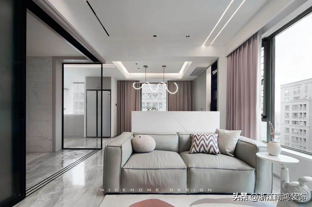 沙发不靠墙想用电动沙发怎么通电,客厅沙发不靠墙与餐厅连着效果图